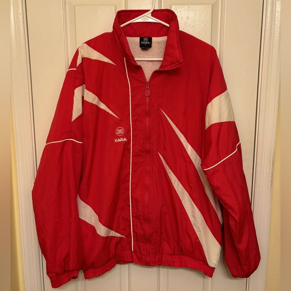 Xara Performance Vintage Style Soccer Brand Red Windbreaker Jacket